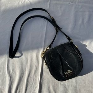 Coach leather shoulder bag